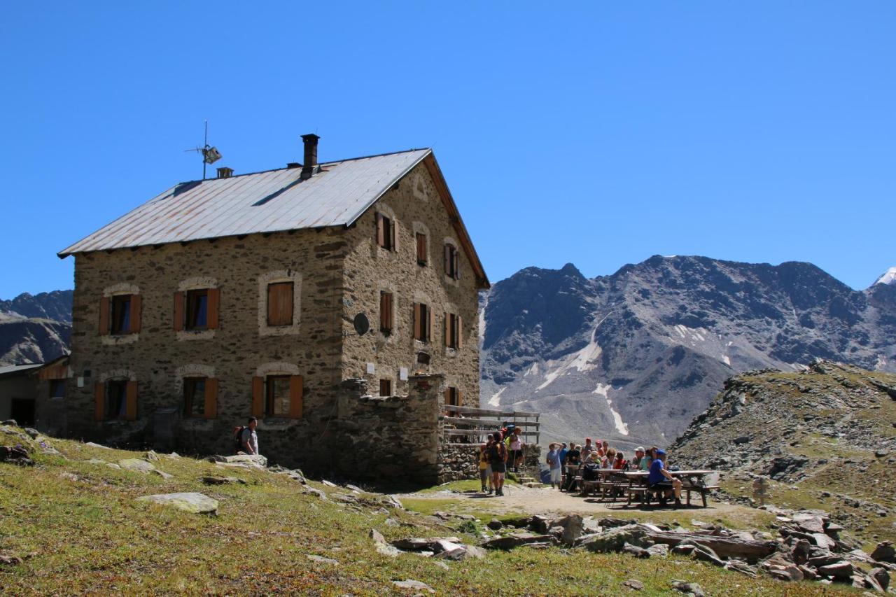 Genusshotel Panorama Kastelbell-Tschars Zewnętrze zdjęcie